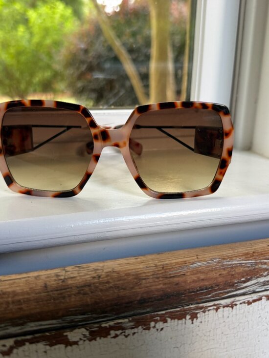 NWT Anthropologie GEO Tortoise Square Sunglasses main image 5